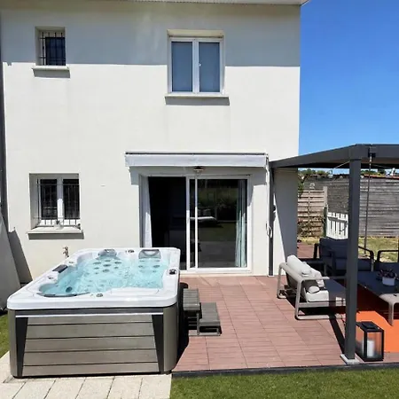 Maison Jacuzzi De Gamme Proche Bordeaux Prázdninový dům Ambares-et-Lagrave