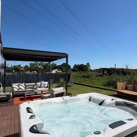 Maison Jacuzzi De Gamme Proche Bordeaux Ambares-et-Lagrave