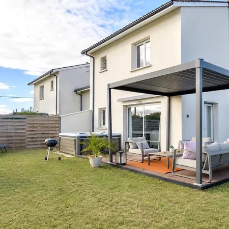 Maison Jacuzzi De Gamme Proche Bordeaux Ferienhaus