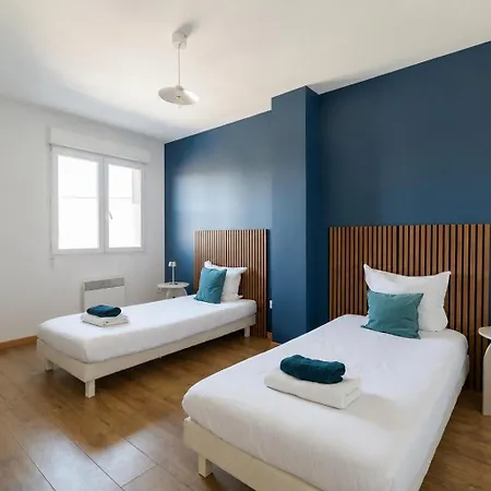 Ferienhaus Maison Jacuzzi De Gamme Proche Bordeaux *